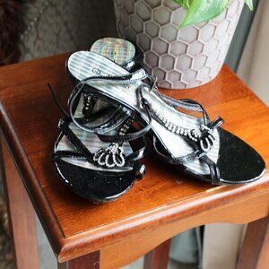 Fabulous shoes Black Formal shoes size 4